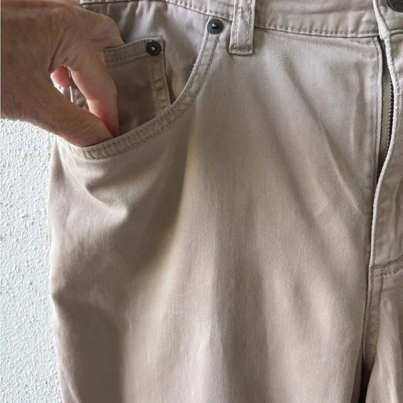 L‎ L Bean Classic Fit Straight Leg Tan Jeans Women Size 12 Casual School Stretch - Picture 7 of 12